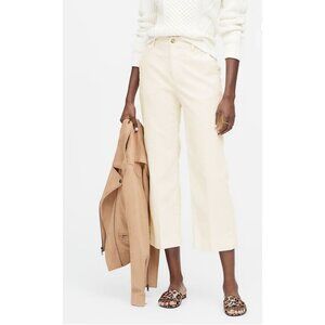 Banana Republic Petite Slim Wide-Leg Corduroy Cropped Pant in White - Sz 2P